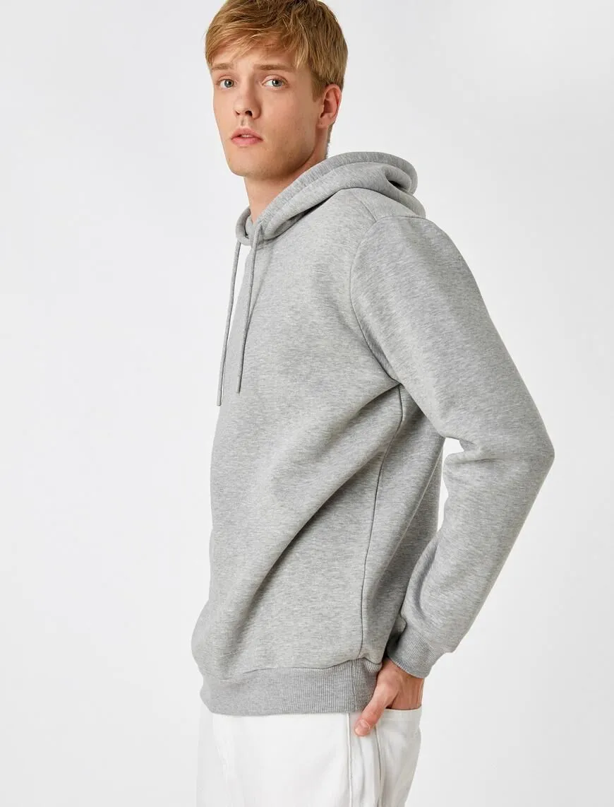Kapüşonlu Sweatshirt